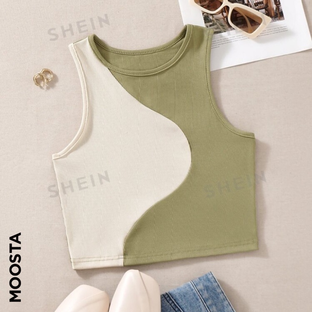 SHEIN MOOSTA Color Block
Ribbed Knit Tank Top